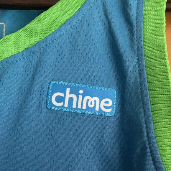 Luka Doncic Mavericks Jersey - Picture 4 of 4